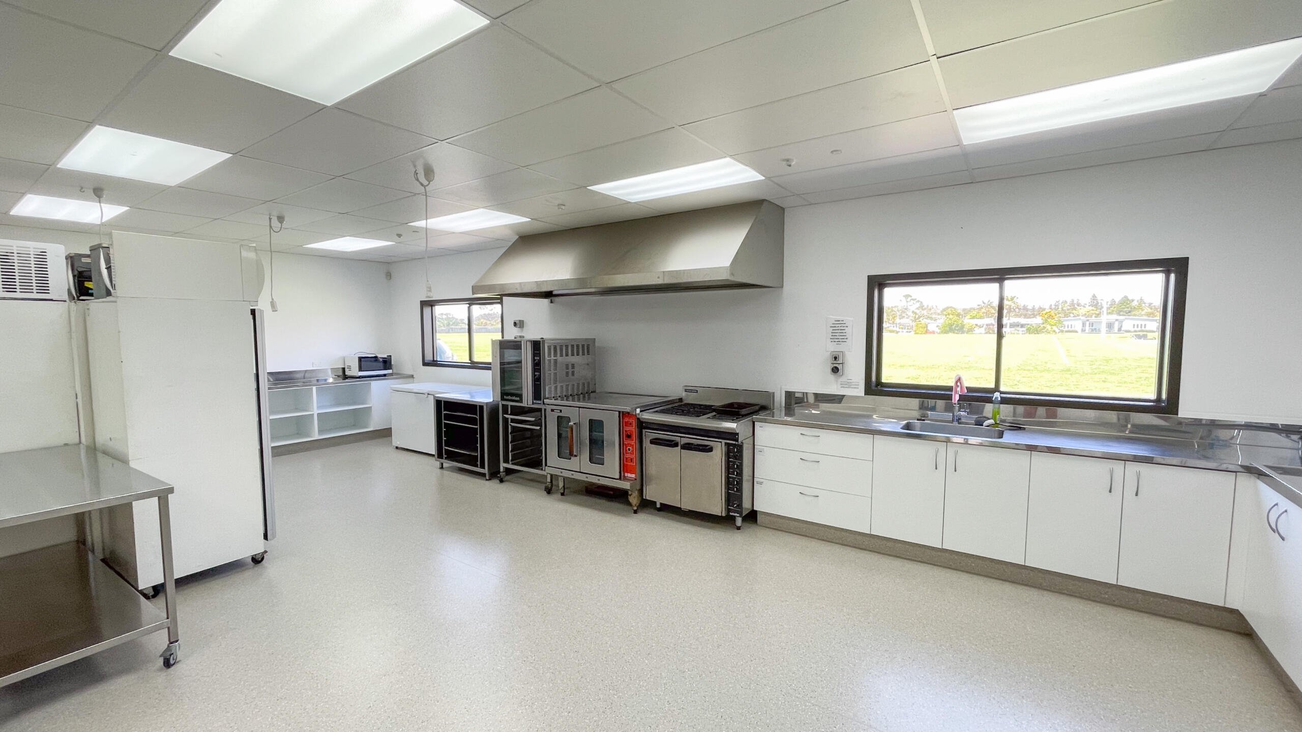 Waipu Celtic Barn Kitchen 1